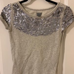 Sweatshirt Tee with Sequins